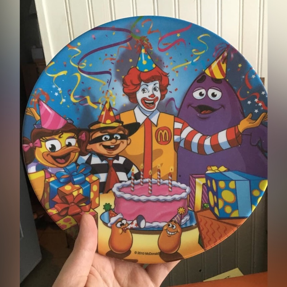 2010 M C D O N A L D S plate